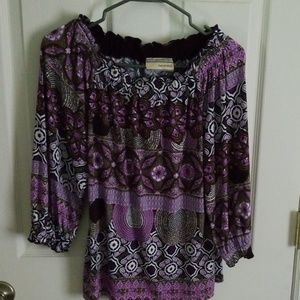 3/4 sleeve blouse.